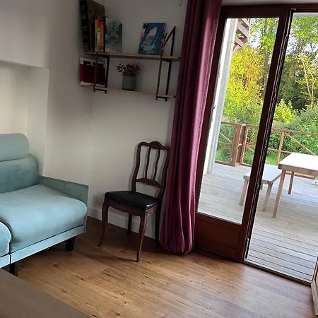 Apartment Avec Terrasse 10mn Gare Biarritz, Le Camino Frances Arcangues